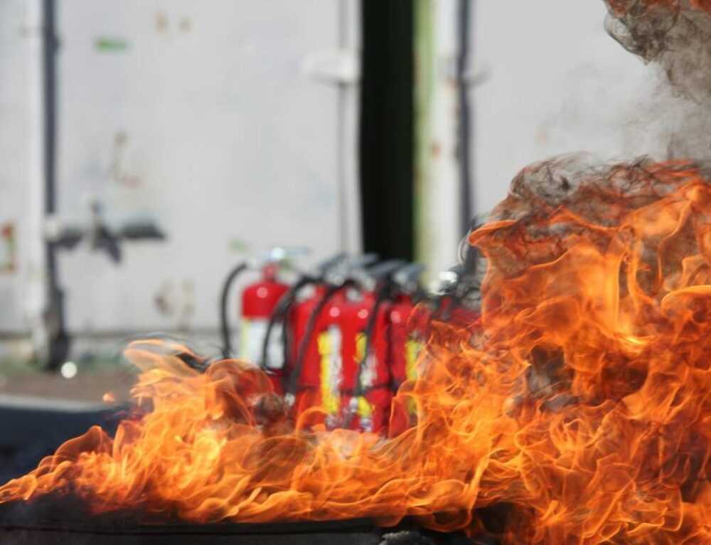 День рождения огнетушителя в Челябинске